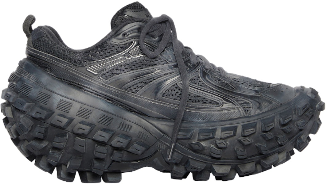 (W) Balenciaga Bouncer Sneaker ''Versleten - Zwart'' 685611-W2RA6-1000 Lookbook (W) Balenciaga Bouncer Sneaker ''Versleten - Zwart'' 685611-W2RA6-1000