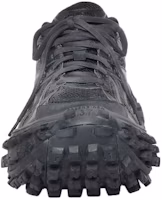 Shop (女性)Balenciaga Bouncer 運動鞋「舊化款 - 黑色」685611-W2RA6-1000