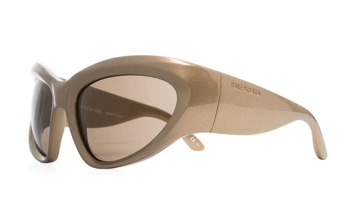 (Women) Balenciaga Classic Cat-Eye  Sunglasses - Stylish and Comfortable. BB0228S004