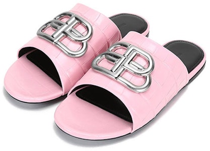 巴黎世家Crocker頭層牛皮套穿圓頭舒適時尚涼拖女款淺粉色 Lookbook 巴黎世家Crocker頭層牛皮套穿圓頭舒適時尚涼拖女款淺粉色