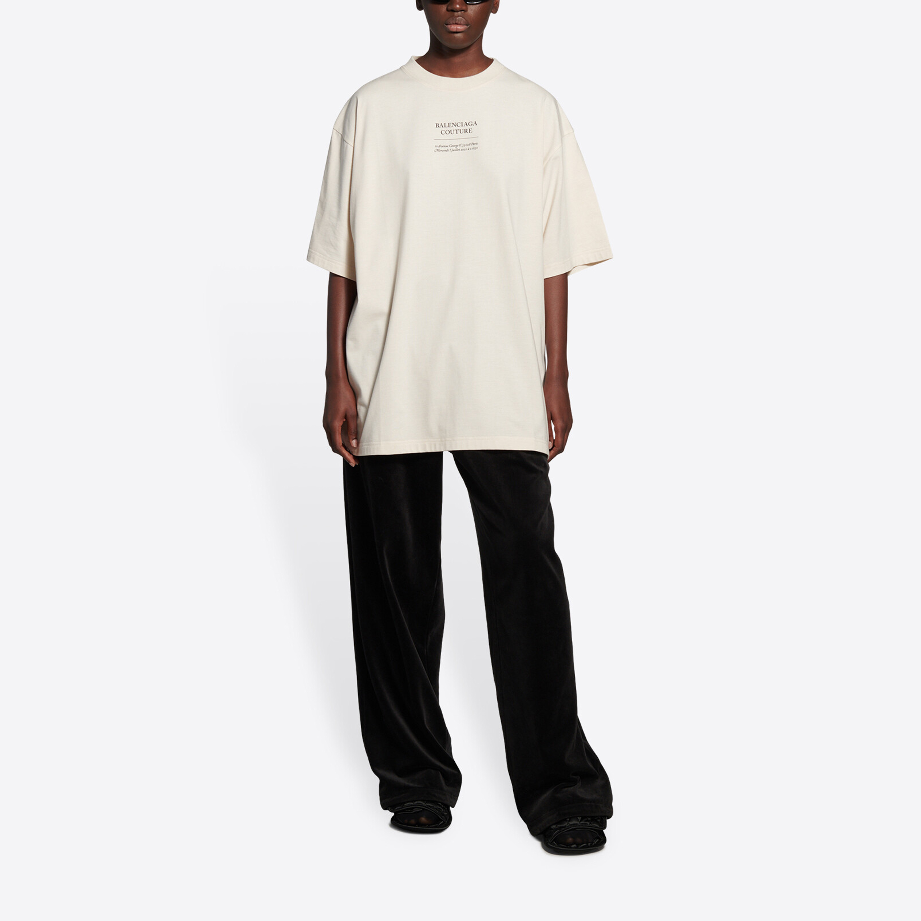 (Women) Balenciaga Couture Boxy Logo Print Oversized T-Shirt Beige FW21 Tee. 651795TJV900905 圖 7