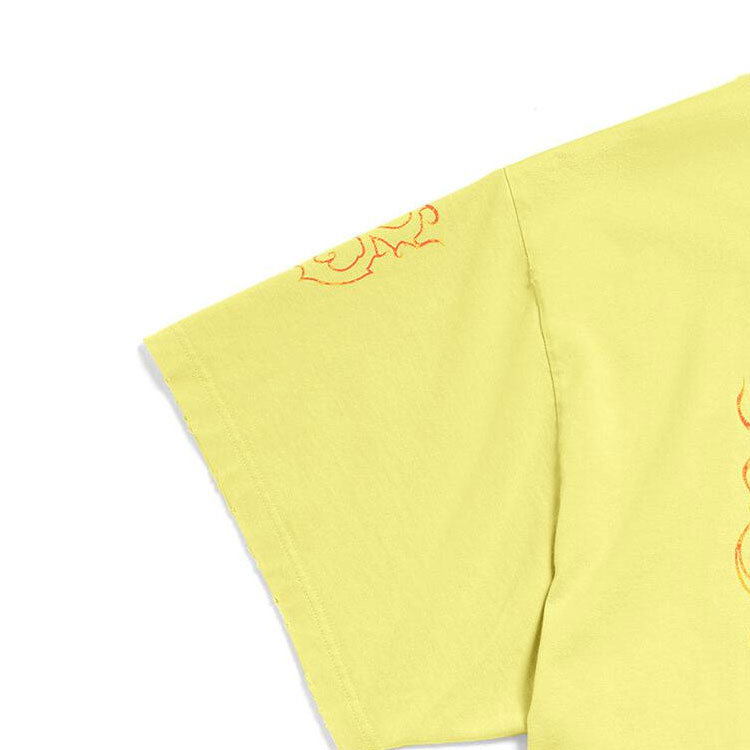 Sizing (Women) Balenciaga Darkwave Oversized Yellow T-Shirt  Letter Print Crewneck Casual Fit. 739028TPVN57175