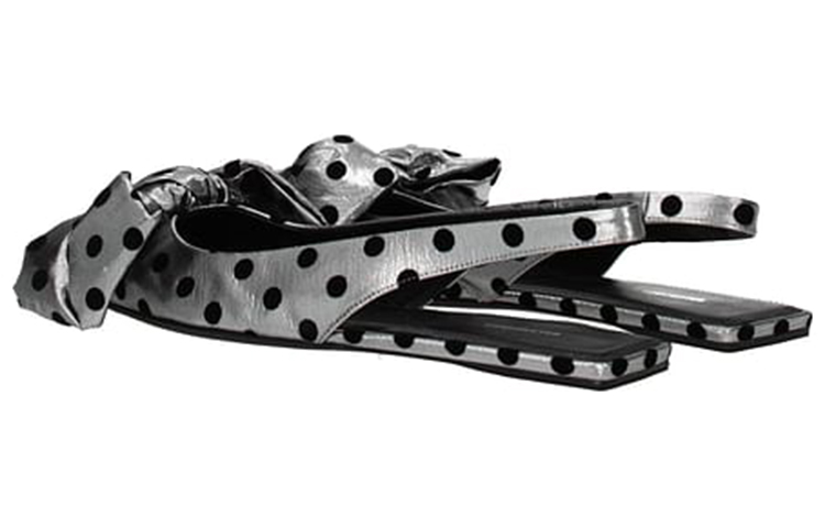 Lookbook (W) Sandal Fesyen Fabrik Balenciaga 'Perak' 569390W1SG08163