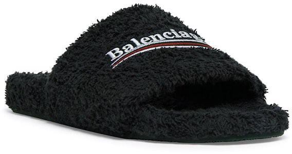 (W) Balenciaga Sandal Bulu Slip-On 'Hitam' 654261W2HS41096 Lookbook (W) Balenciaga Sandal Bulu Slip-On 'Hitam' 654261W2HS41096