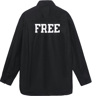 (W) 발렌시아가 FW21 블랙 레터 프린트 오버사이즈 셔츠. 663130TYB181000 Lookbook (W) 발렌시아가 FW21 블랙 레터 프린트 오버사이즈 셔츠. 663130TYB181000