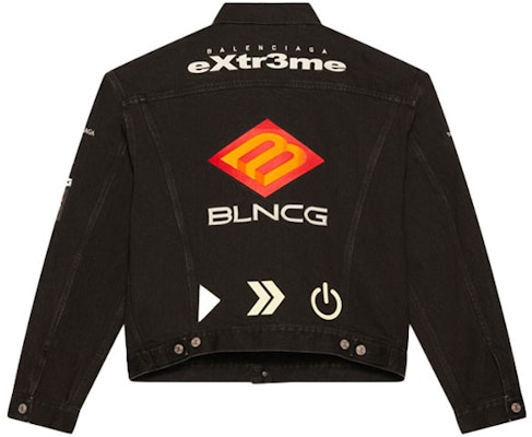 (W) Balenciaga FW21 刺繡牛仔外套 黑色 女款附雕刻鈕扣 664810TBP471055 Lookbook (W) Balenciaga FW21 刺繡牛仔外套 黑色 女款附雕刻鈕扣 664810TBP471055