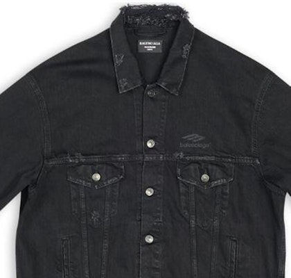 (W) Balenciaga FW22 Jaket Denim Hitam dengan Patch Logo Sulam. 704298TBP470102 Details for (W) Balenciaga FW22 Jaket Denim Hitam dengan Patch Logo Sulam. 704298TBP470102