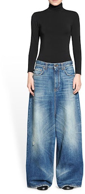 (W) 발렌시아가 FW22 하이 웨이스트 루즈 와이드 레그 블루 데님 진. 706652TBP484455 Shop (W) 발렌시아가 FW22 하이 웨이스트 루즈 와이드 레그 블루 데님 진. 706652TBP484455