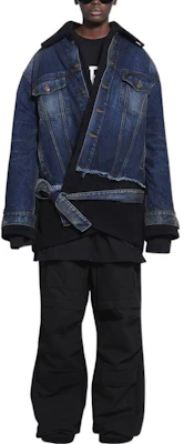 (W) Balenciaga FW22 Jaket Denim Patchwork Biru Longgar Potongan Pendek Frayed 681711TJW754021 Shop (W) Balenciaga FW22 Jaket Denim Patchwork Biru Longgar Potongan Pendek Frayed 681711TJW754021