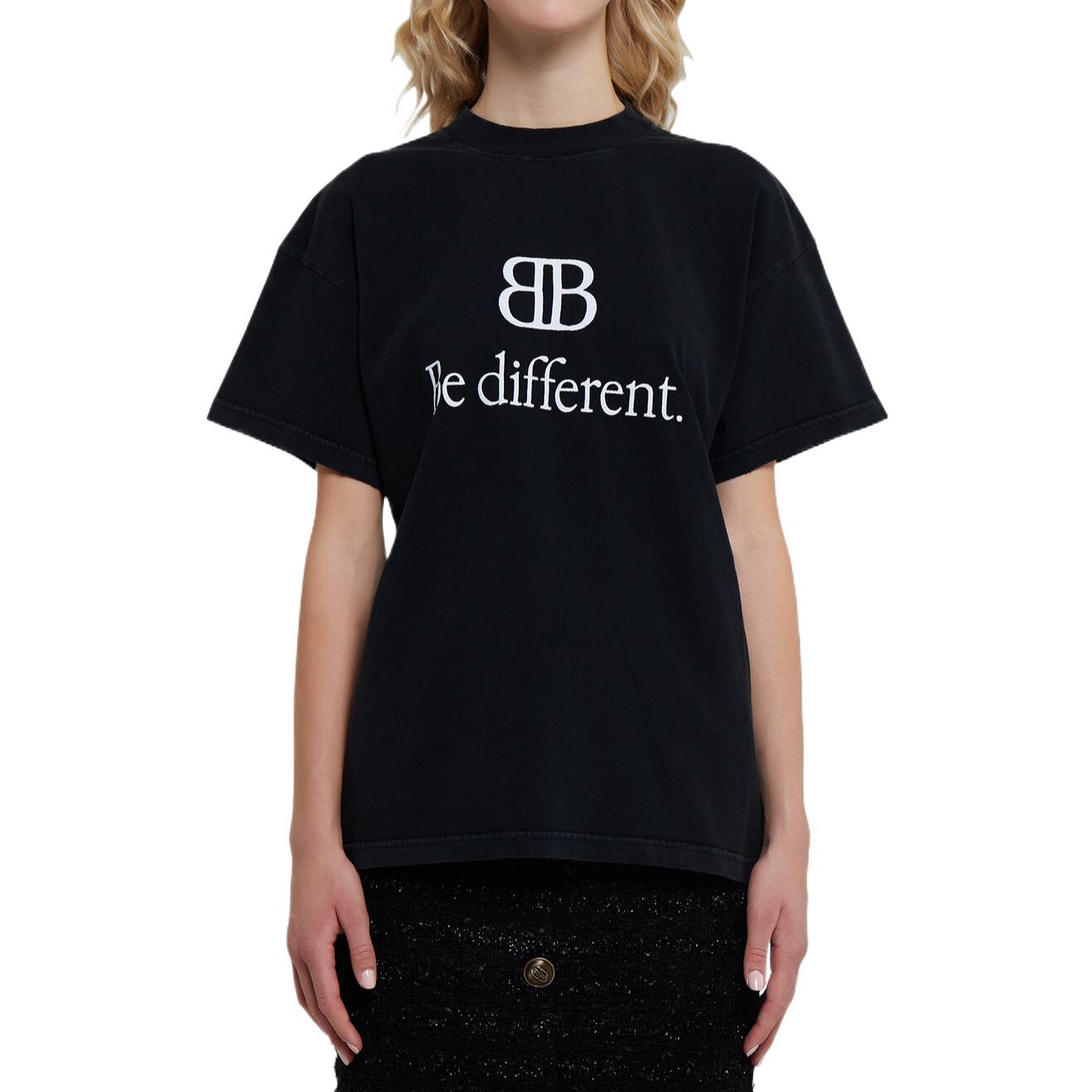 (Women) Balenciaga FW22 Be Different 2B Logo Print Black Crewneck T-Shirt . 612965TNVU91070 圖 4