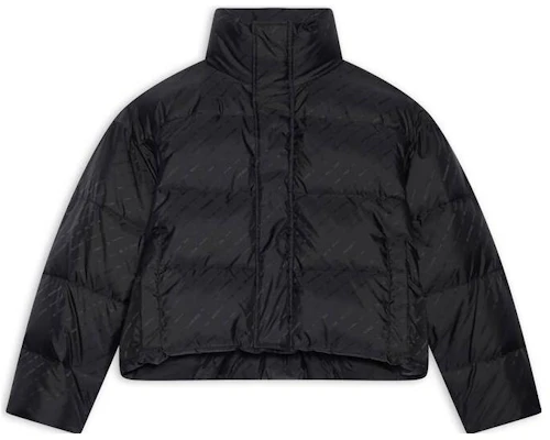 (W) Chaqueta Acolchada Balenciaga FW22 Negra Logo Jacquard Cuello Alto Ajuste Regular 681883TKO401000 Order (W) Chaqueta Acolchada Balenciaga FW22 Negra Logo Jacquard Cuello Alto Ajuste Regular 681883TKO401000