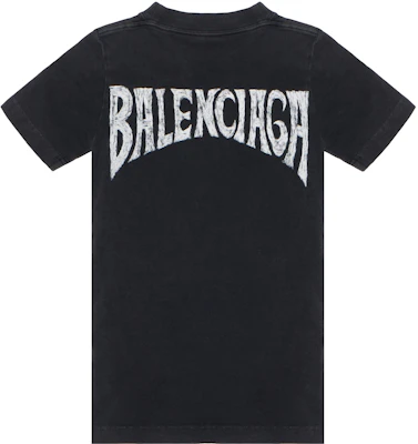 (Women) Balenciaga FW23 Black Letter Print Regular Fit Crewneck T-Shirt. 768075TPVM21569 Lookbook (Women) Balenciaga FW23 Black Letter Print Regular Fit Crewneck T-Shirt. 768075TPVM21569