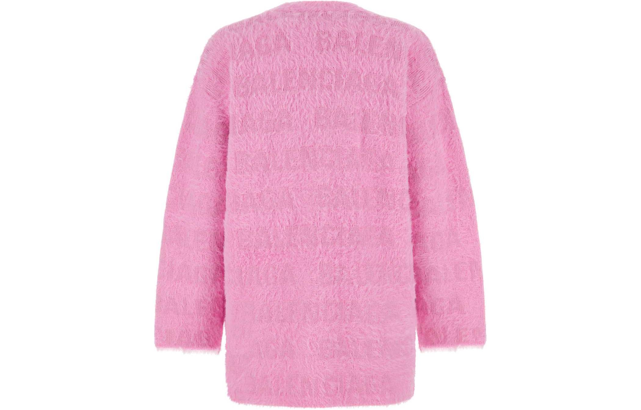 Lookbook (W) Balenciaga FW23 Cárdigan Rosa de Punto Cuello en V Manga Larga Corte Holgado. 769146T62305000