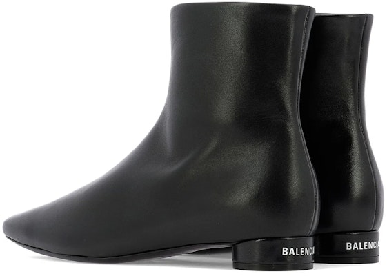 (W) Balenciaga But Kerja Buku Lali 'Kulit Hitam' 590993WA8F41006 Shop (W) Balenciaga But Kerja Buku Lali 'Kulit Hitam' 590993WA8F41006