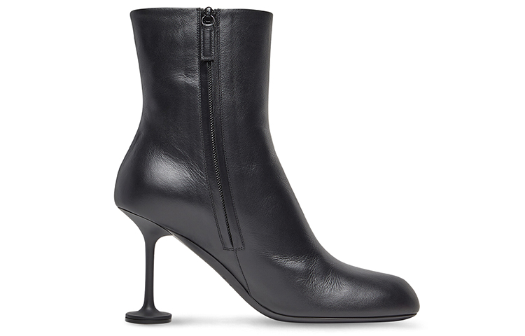 Order (W) Balenciaga Stivaletti Donna 90mm in Pelle Nera 701937WBCR01000