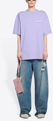 (W) Balenciaga Baju-T Cetak Huruf Ungu Regular Fit. 641655TKVJ13072 Shop (W) Balenciaga Baju-T Cetak Huruf Ungu Regular Fit. 641655TKVJ13072