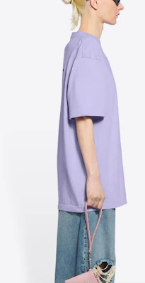 (W) Balenciaga Baju-T Cetak Huruf Ungu Regular Fit. 641655TKVJ13072 Sizing (W) Balenciaga Baju-T Cetak Huruf Ungu Regular Fit. 641655TKVJ13072