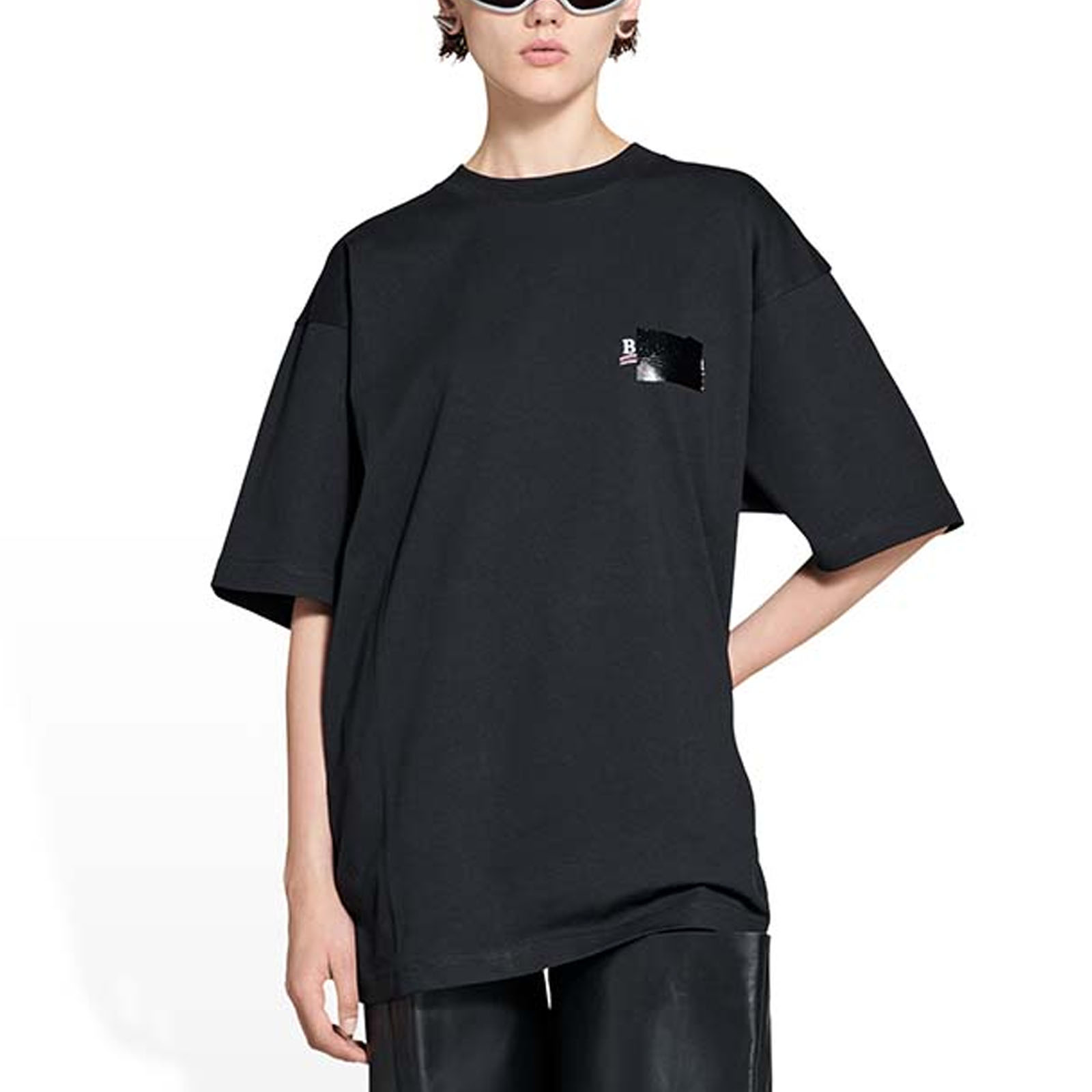 Purchase (Women) Balenciaga Logo Crewneck Short Sleeve Tee FW22  Black Loose Fit. 641655TNVG11089