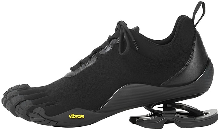 women-balenciaga-low-top-sneaker-black-leather-and-fabric-636893-w3-bh-11000