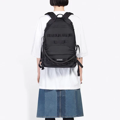 (W) 巴黎世家多语言印花标志白色T恤 - 标准版型 641532TJVI39040 Shop (W) 巴黎世家多语言印花标志白色T恤 - 标准版型 641532TJVI39040