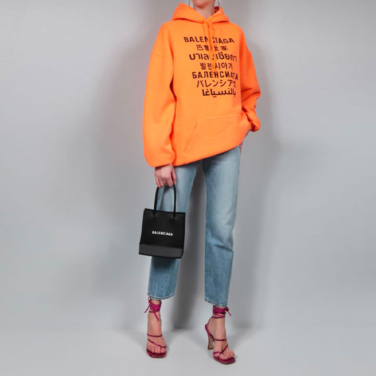 (Women) Balenciaga Neon Orange Letter Print Hoodie 578135TJVI67513 圖 5