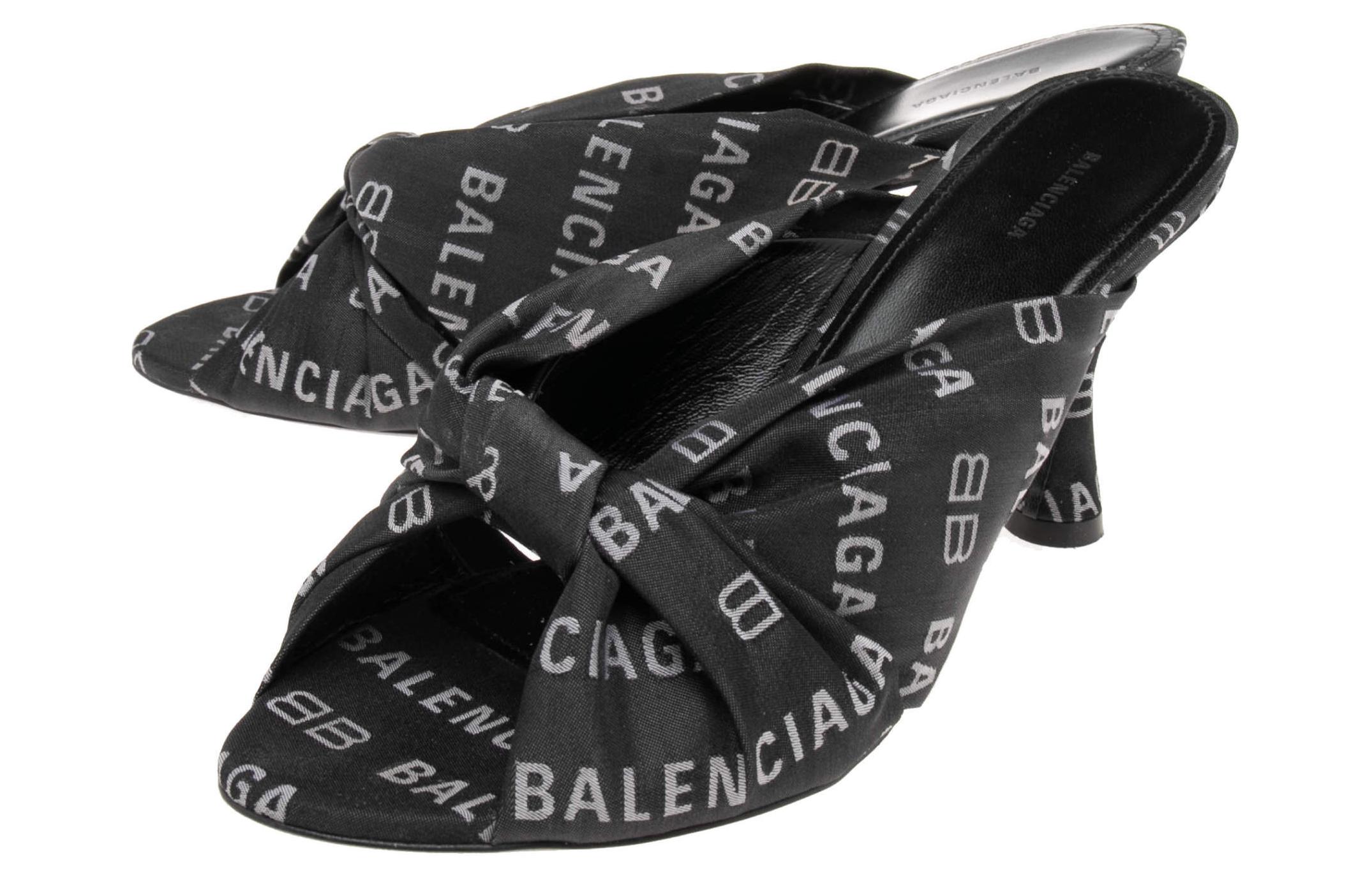 Order (W) Balenciaga Tumit Tinggi Hujung Terbuka 'Butterfly Knot Hitam' 623334W2BX01090