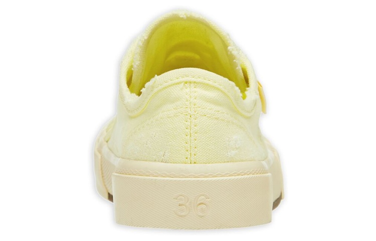 Shop 巴黎世家Paris 系帶低幫 時尚板鞋 女款 黃色