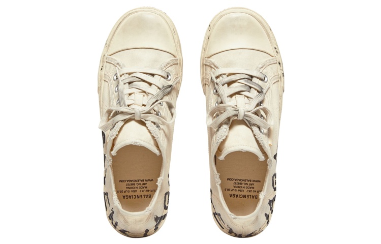 Purchase (W) Balenciaga Paris Kasut Rendah 'Kapas Putih Rosak dan Getah dengan Grafiti' 688757W3RR59010