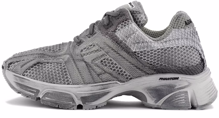 women-balenciaga-phantom-sneakers-triple-grey-679339-w2-e911715