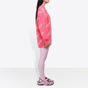 (W) 巴黎世家粉色滿版Logo圓領毛衣 620983T15675621 Details for (W) 巴黎世家粉色滿版Logo圓領毛衣 620983T15675621