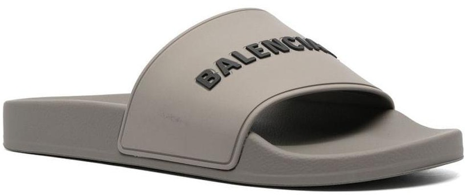 (W) Selipar Balenciaga Pool 'Kelabu' 565547-W1S80-1010 Lookbook (W) Selipar Balenciaga Pool 'Kelabu' 565547-W1S80-1010