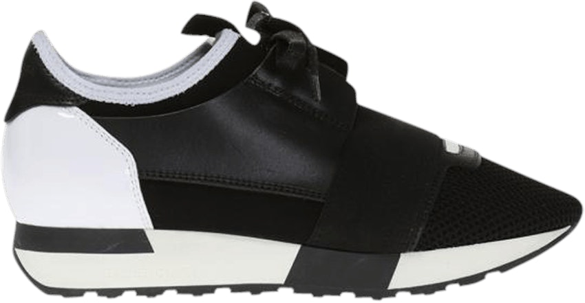 balenciaga-race-runner-black-white-women