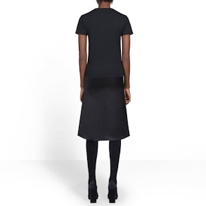 (W) バレンシアガ レインボーグラデーションロゴ クルーネックTシャツ ブラック レギュラーフィット 570814TEV531000 Purchase (W) バレンシアガ レインボーグラデーションロゴ クルーネックTシャツ ブラック レギュラーフィット 570814TEV531000