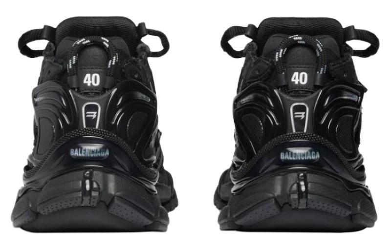 Purchase (W) Balenciaga Runner Zapatillas 'Desgastadas - Negras' 677402-W3RBT-1000