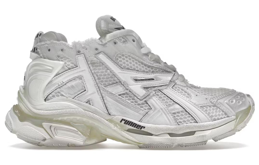 Order (W) バレンシアガ ランナー スニーカー 「使い古し風ホワイト」 677402-W3RB1-9000