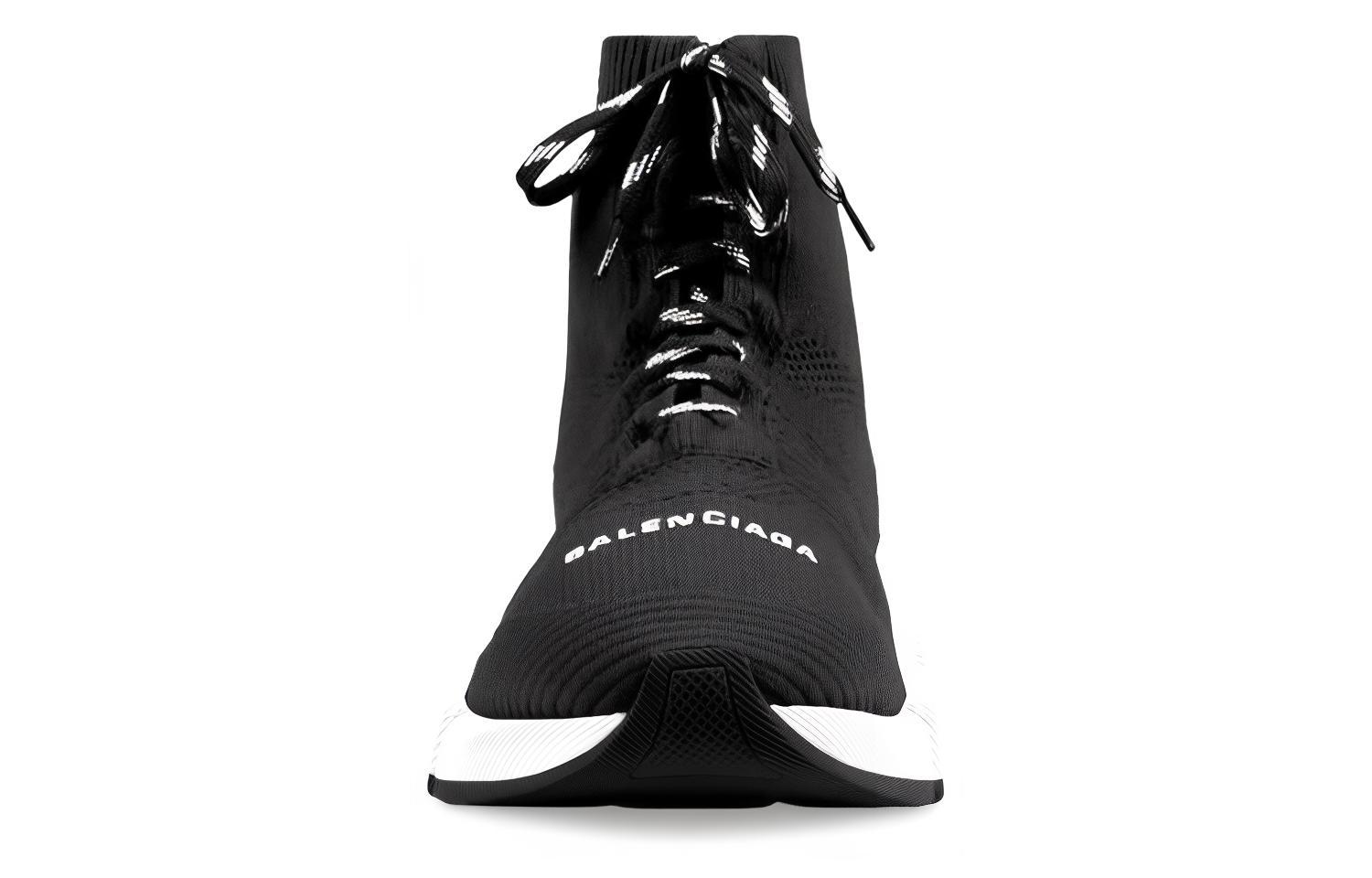 Shop (W) 발렌시아가 스피드 2.0 레이스업 블랙 화이트 (SS21) 617214W2DB21015