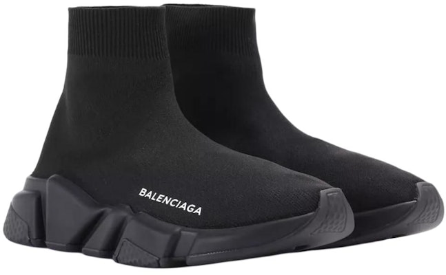 (W) Balenciaga Speed Sneaker 'Clearsole - Hitam' 607543W2DBL1000 Lookbook (W) Balenciaga Speed Sneaker 'Clearsole - Hitam' 607543W2DBL1000