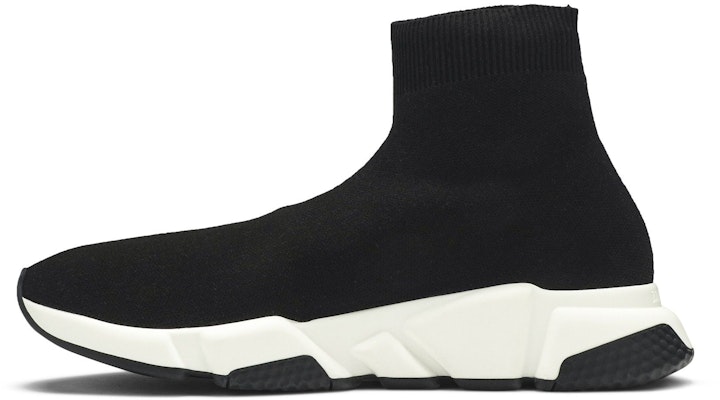 (W) Balenciaga Speed Trainer 'Hitam' 2019 525712 W05G9 1000 Lookbook (W) Balenciaga Speed Trainer 'Hitam' 2019 525712 W05G9 1000