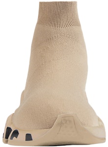 (W) 巴黎世家速度运动鞋 '中底标志 - 米色' 605942W2DB79710 Lookbook (W) 巴黎世家速度运动鞋 '中底标志 - 米色' 605942W2DB79710