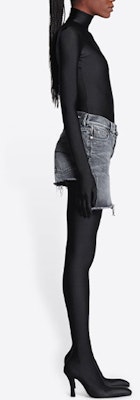 (W) 발렌시아가 SS22 그레이 슬림핏 캐주얼 쇼츠 백포켓 포함. 697851TBP471090 Purchase (W) 발렌시아가 SS22 그레이 슬림핏 캐주얼 쇼츠 백포켓 포함. 697851TBP471090