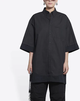 (W) Balenciaga SS22 Kemeja Oversize Hitam dengan Logo BB. 690395TYB181000 Purchase (W) Balenciaga SS22 Kemeja Oversize Hitam dengan Logo BB. 690395TYB181000