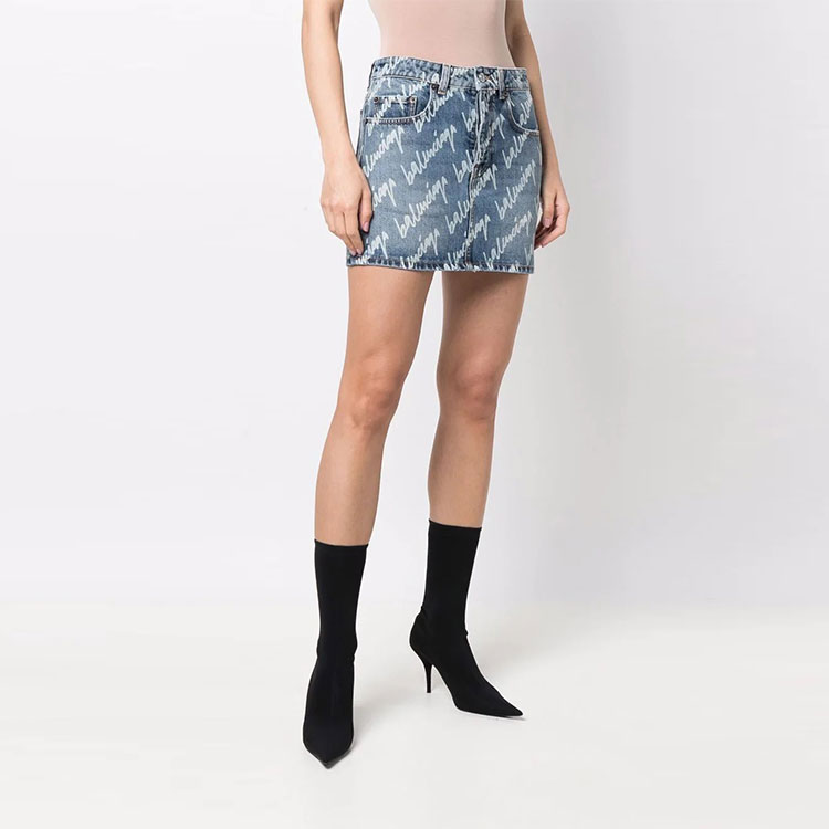 Purchase (W) 발렌시아가 SS22 올오버 프린트 데님 스커트 레귤러 핏 여성 블루 681802TJW904200