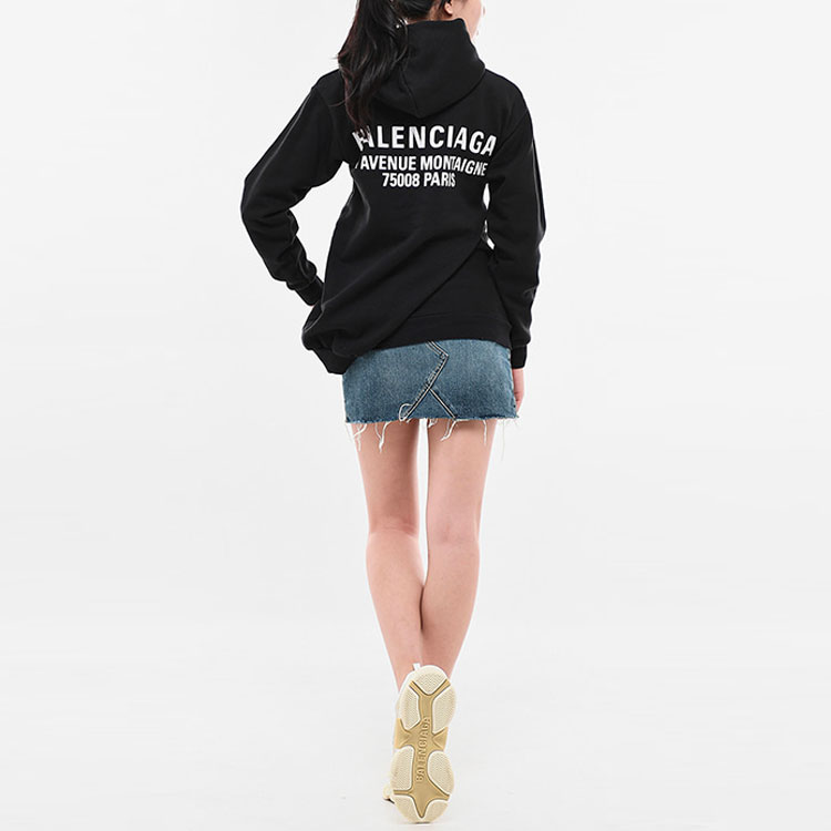 Shop (Women) Balenciaga SS22 Letter Print Black Hoodie Long Sleeve for Women. 518236TYK471000