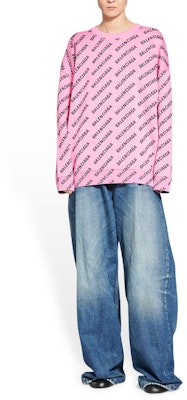(Women) Balenciaga SS22 Pink Logo Knit Crewneck Pullover Sweater Women. 704428T32335231 Shop (Women) Balenciaga SS22 Pink Logo Knit Crewneck Pullover Sweater Women. 704428T32335231