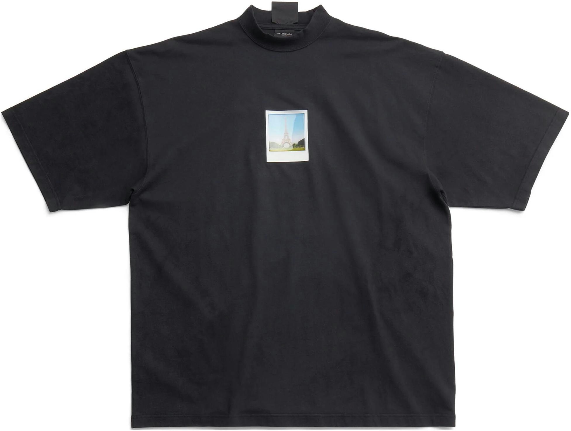 women-balenciaga-ss-23-oversized-black-t-shirt-with-architectural-print-design-744439-tovc-51055