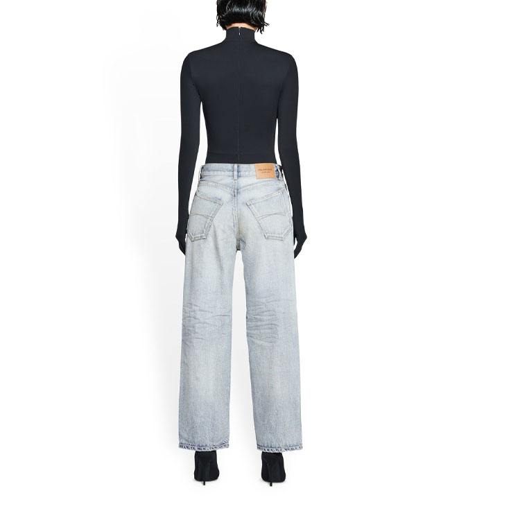 Shop (Women) Balenciaga SS23  Washed Effect Loose Fit Blue Button Jeans. 724725TJW794359