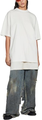 (Women) Balenciaga SS23 White Loose Fit T-Shirt with Logo and Rhinestone Detail. 641655TOVJ69067 Shop (Women) Balenciaga SS23 White Loose Fit T-Shirt with Logo and Rhinestone Detail. 641655TOVJ69067