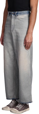 (W) 巴黎世家 SS24 浅蓝色直筒牛仔裤 女士常规版型洗旧款式 773771TDW154209 Purchase (W) 巴黎世家 SS24 浅蓝色直筒牛仔裤 女士常规版型洗旧款式 773771TDW154209