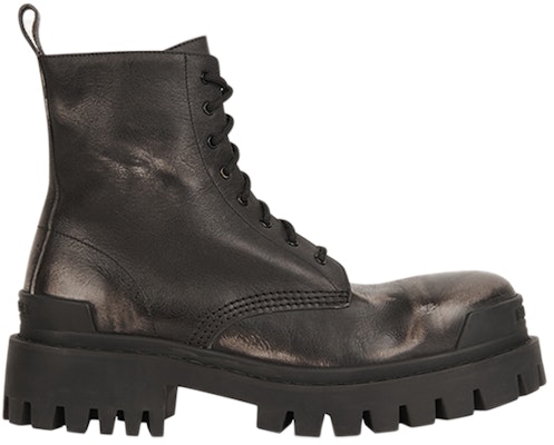 (W) Balenciaga Strike 'Hitam Emas' 670632WBCP11000 Order (W) Balenciaga Strike 'Hitam Emas' 670632WBCP11000