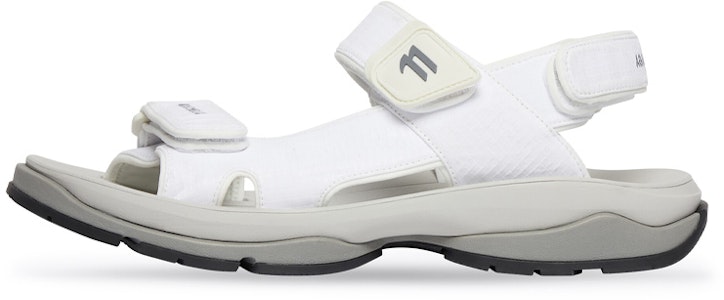 巴黎世家 觀光時尚魔術貼涼鞋 女款 白色 Buy 巴黎世家 觀光時尚魔術貼涼鞋 女款 白色